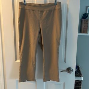 Khaki cropped pants
